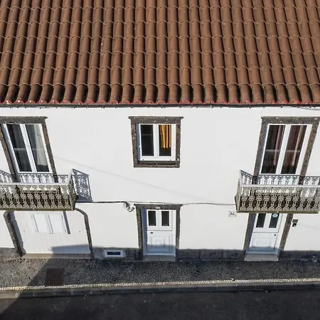 Casa Da Pedra *