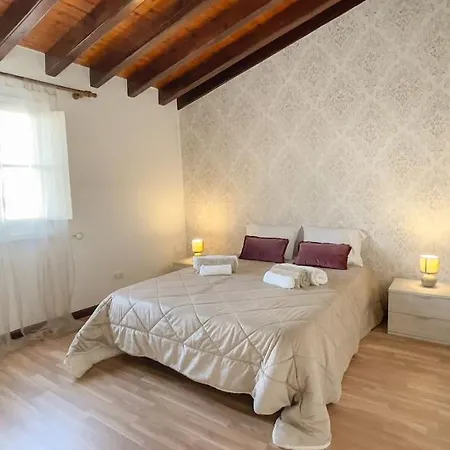 Casa Da Pedra *